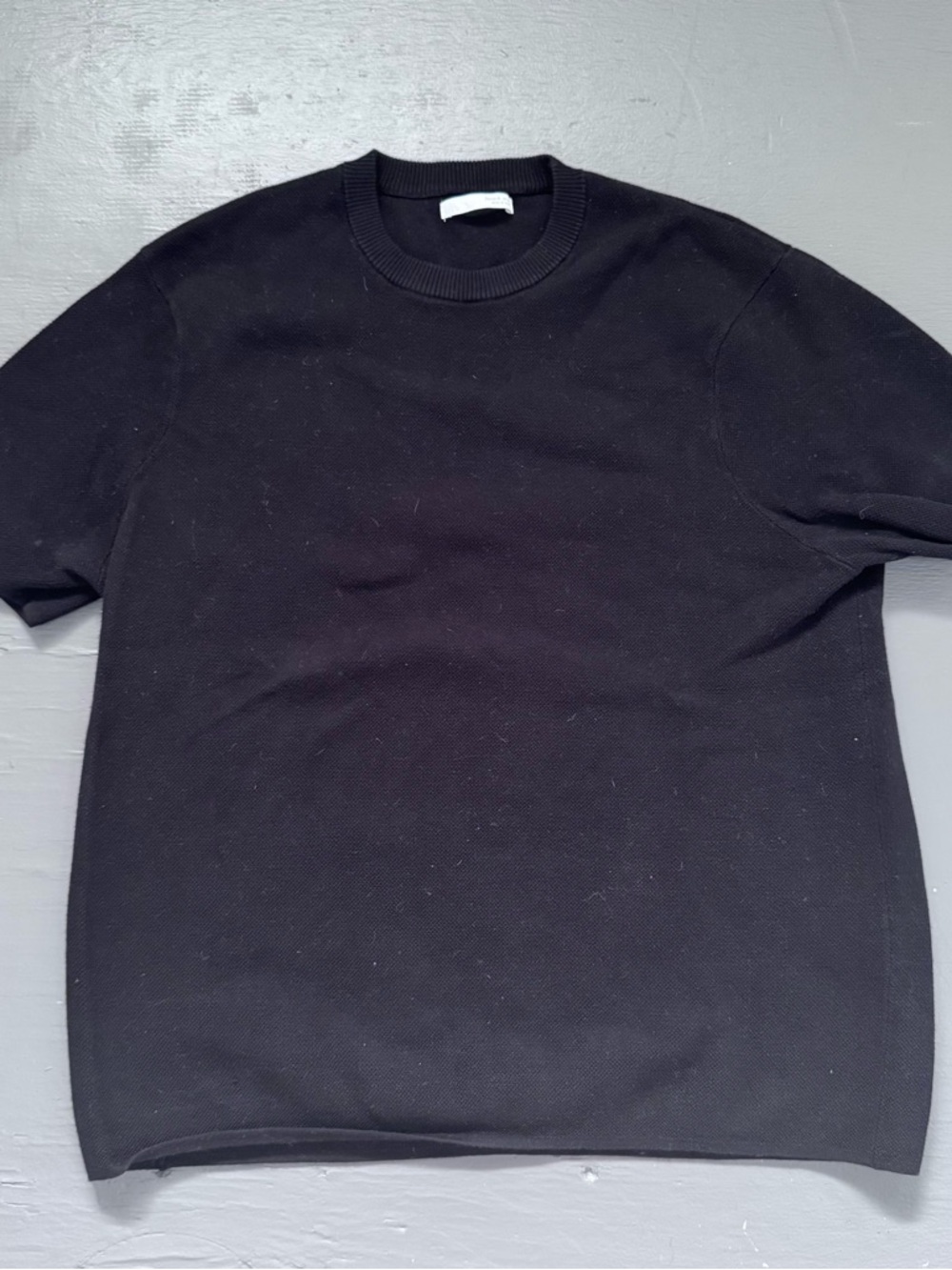 Zara Black Short-Sleeve Crewneck Shirt